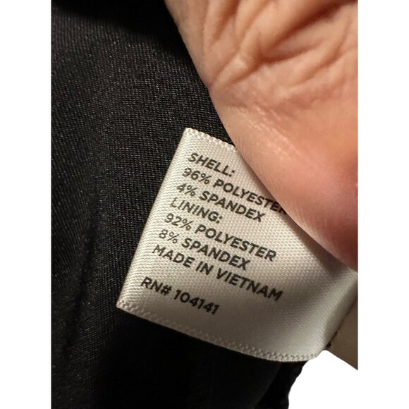 ๐ 2/$20 ๐ Lady Hagen Essentials Black Skort, Pockets & Rear Button Accent sz L - Picture 6 of 6